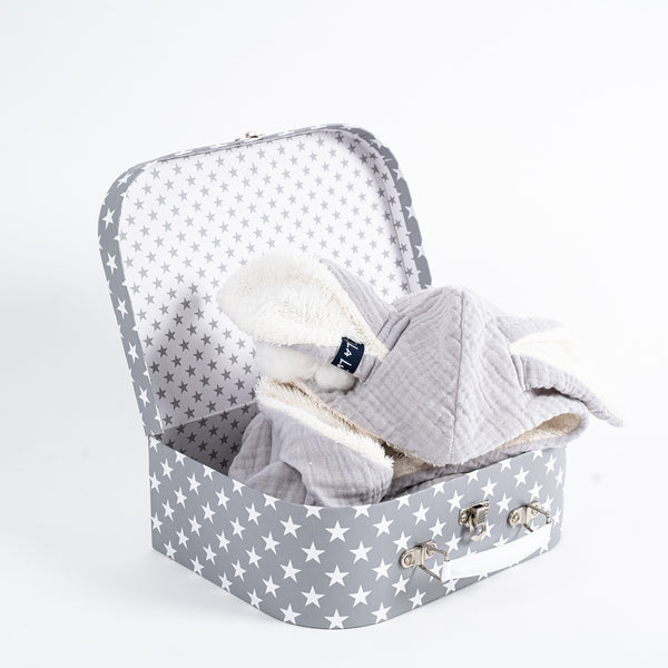 Baby Geschenkset im Koffer 3tlg. - Kapuzenhandtuch mit Hasen Ohren + Koffer + Glückwunschkarte - LA LUNA®