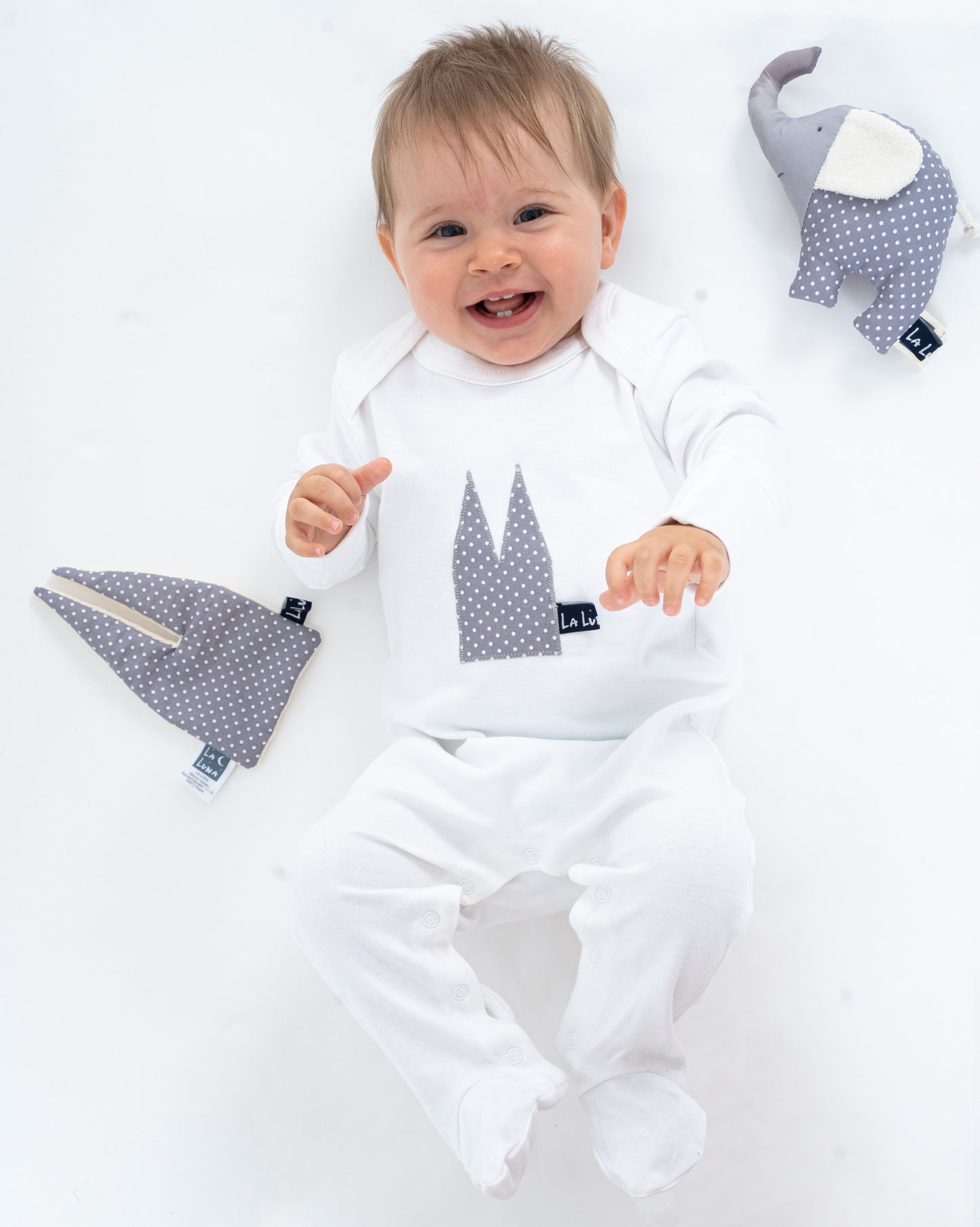 Baby Strampler mit DOM Applikation - Handmade Cologne